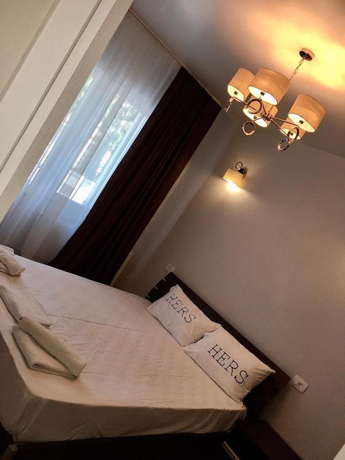 Modern Apartament Central Old Town Μπρασόβ Εξωτερικό φωτογραφία