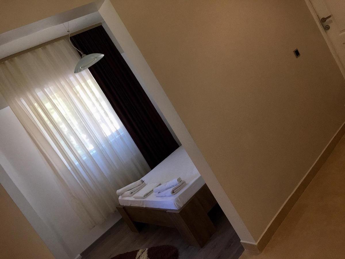 Modern Apartament Central Old Town Μπρασόβ Εξωτερικό φωτογραφία