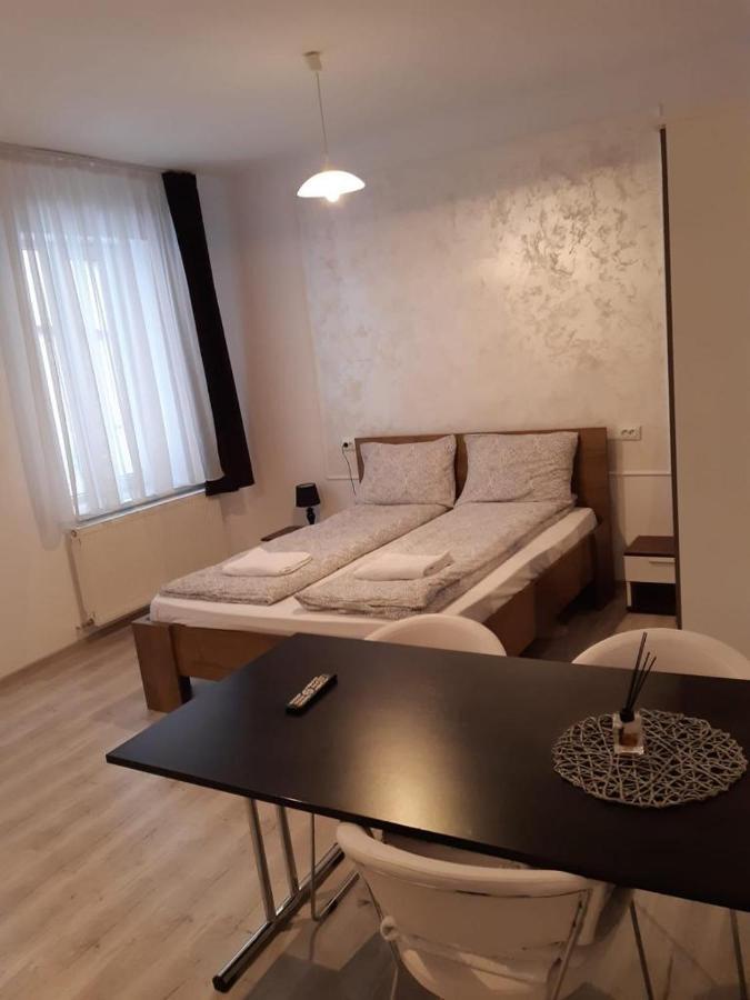 Modern Apartament Central Old Town Μπρασόβ Εξωτερικό φωτογραφία