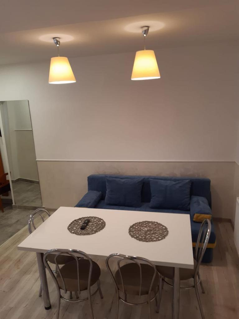 Modern Apartament Central Old Town Μπρασόβ Εξωτερικό φωτογραφία